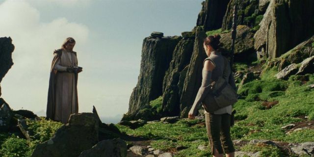 images/news/2023/12/1/star-wars-the-last-jedi-retcon-ahch-to-origin-movie_1.jpg