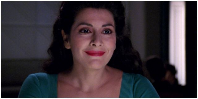 images/news/2023/12/8/star-trek-the-next-generation-cast-marina-sirtis-deanna-troi-worf-romance_1.jpg