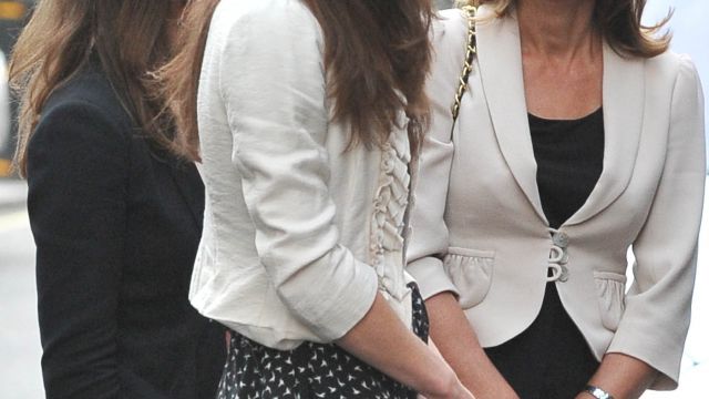 Kate Middleton’s mom ‘desperately’ trying to shield princess from family’s $300K business debt: report