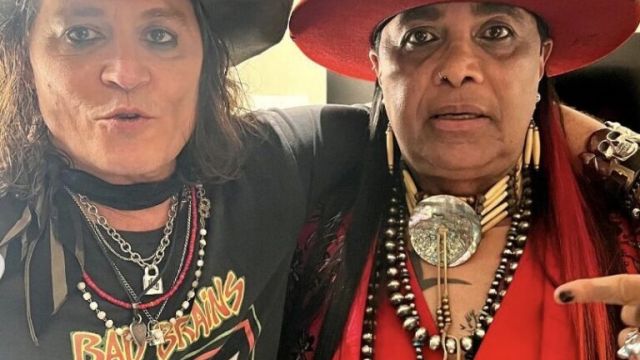 Little-known picture of Johnny Depp at 60 sparks intense discussion online – he “Doesn’t even look like the same person” HT1
