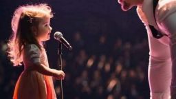 The Superstar Asks A Little Girl To Sing “You Raise Me Up”. Seconds Later, I Can’t Believe My Eyes HT1