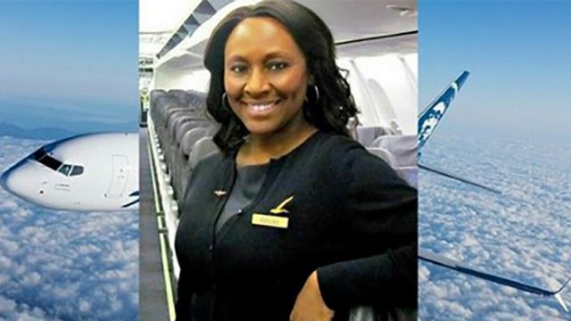 Flight attendant suspicious of young girl and elderly man, only to find 3-word note in bathroom after take off