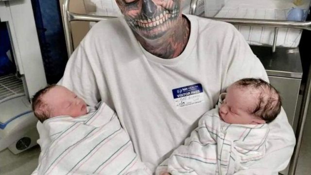 HT4.Dad With 240 Tattoos Faces Backlash As People Think He Is A Horrible Father – Then His Wife Reveals The Truth