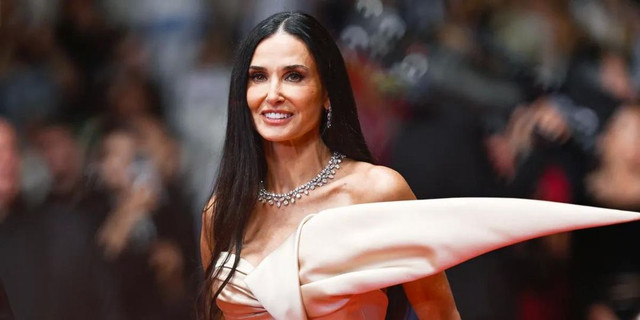 HT2.Demi Moore, 61, Ditches Her Criticized Long Hair: Fans React to Her New ‘So Flattering’ Sleek Hairdo