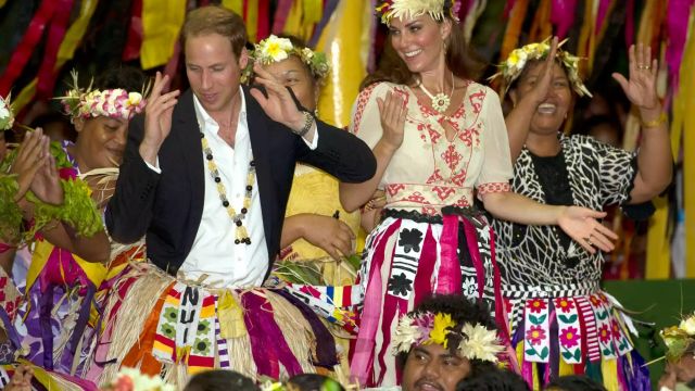 RF. Prince William's Viral Dance Moves at Taylor Swift's Concert Are Drawing Comparisons to Son Prince Louis