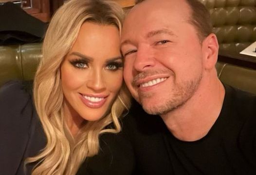 HT1. Heartbreaking Rumors Are True Donnie Wahlberg & Jenny McCarthy Confirms