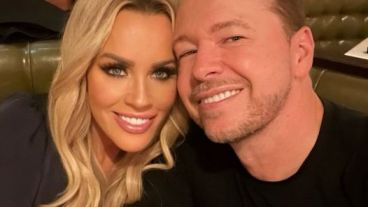 HT2. Rumors Are True Donnie Wahlberg & Jenny McCarthy Confirms