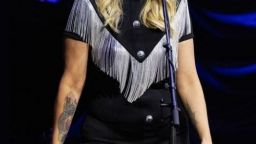 HT1. ‘We Left. As Did LOTS of the Crowd’: Fans Shame Miranda Lambert for Her Behavior at Montana Festival – What Happened?