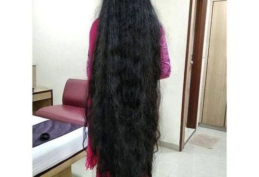 HT1. She Didn’t Cut Her Hair For 25 Years, But Wait Till You See Her Now