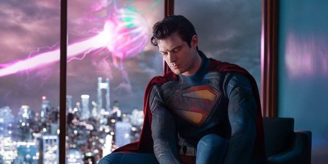 images/news/2024/5/10/james-gunn-superman-reveal-reaction-mixed_1.jpg