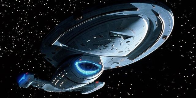 images/news/2024/5/8/star-trek-voyager-coolest-starships_8.jpg