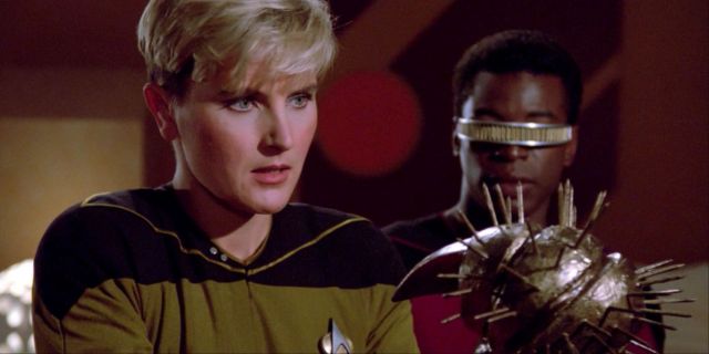 images/news/2024/6/1/star-trek-next-generation-selfless-characters_1.jpg